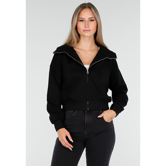 Langärmelige Sweatjacke in Schwarz