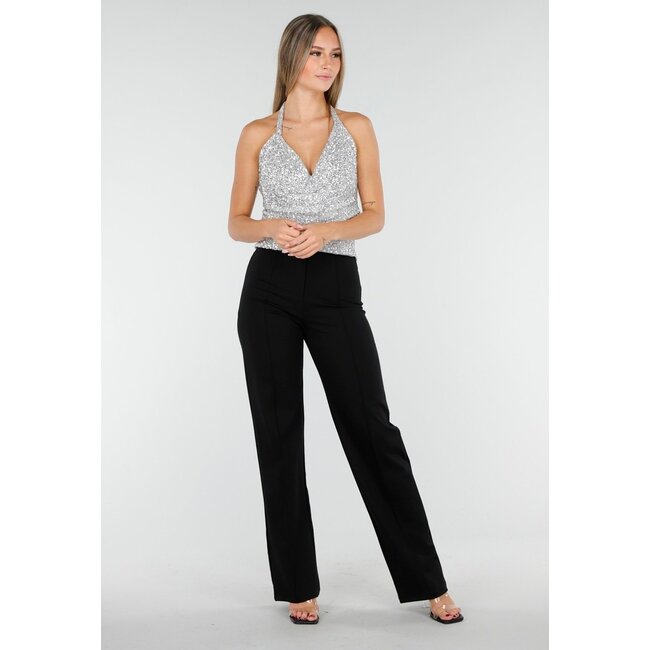 Silbernes Neckholder-Top mit Glitzer und offenem Rücken