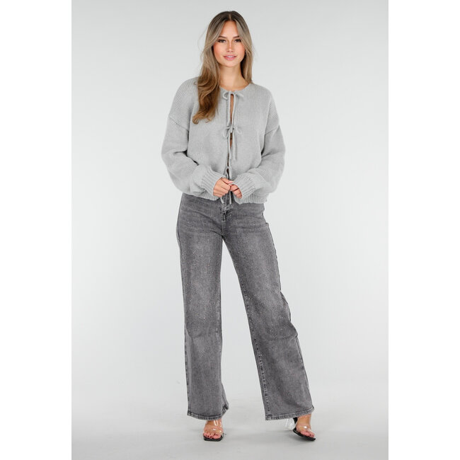 Graue Wide Leg Jeans mit hoher Taille und Strassdetails