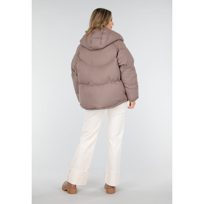 Taupe Pufferjacke mit Kapuze und Reißverschluss