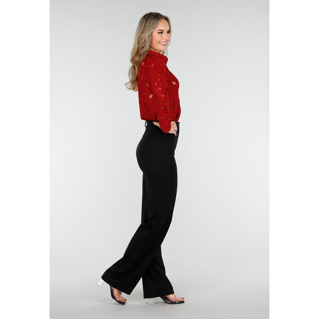 Rote Spitzenbluse mit Knopfverschluss und langen Ärmeln