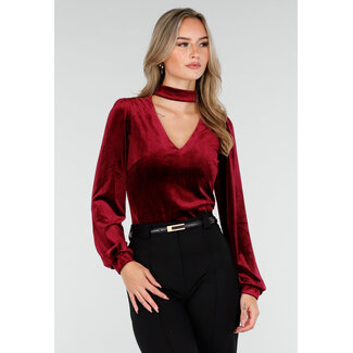 Velvet Top Rot mit Choker