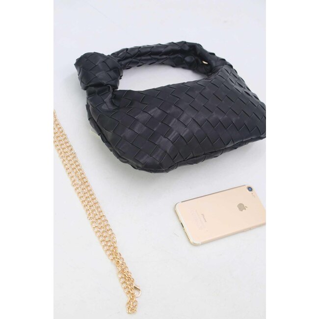 Schwarze gewebte Umhängetasche aus Kunstleder mit Knopfdetail und zusätzlichem Henkel