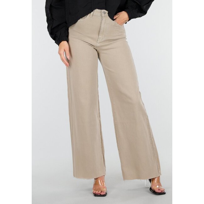 Weite Jeans in Beige