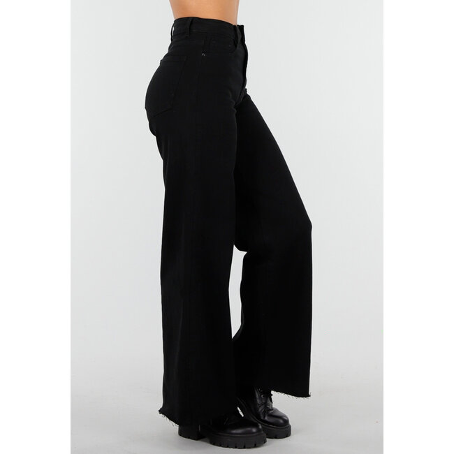 Jeanshose Schwarz mit hoher Taille
