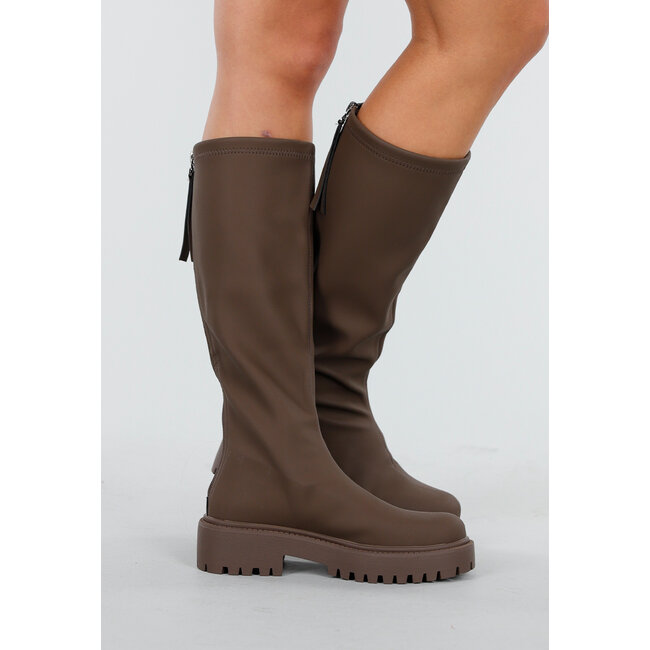 Kniehohe Stiefel in Braun mit klobiger Sohle