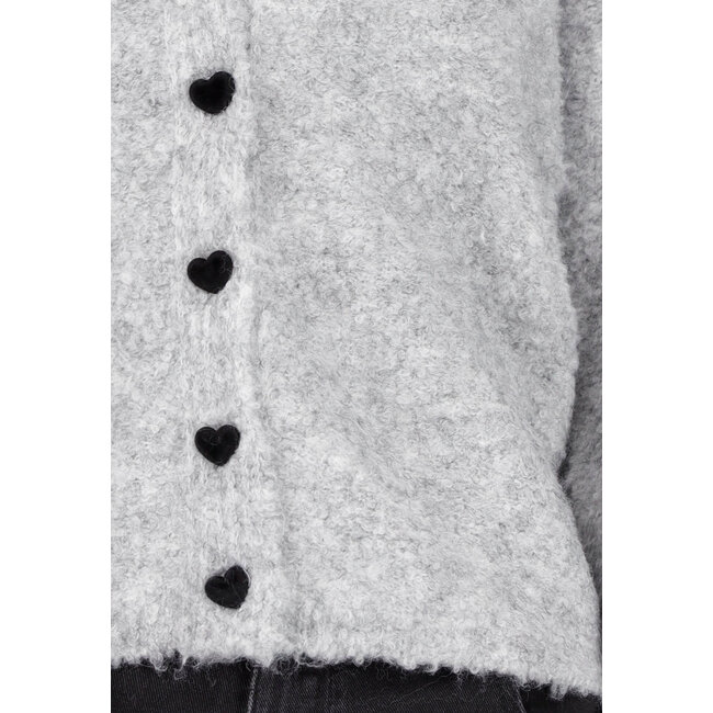 Hellgraue weiche Strickjacke mit herzförmigen Knöpfen und V-Ausschnitt