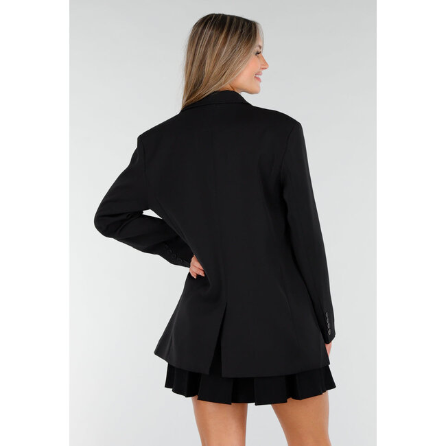 Schwarzer Oversized-Blazer mit Knopfverschluss und Reverskragen