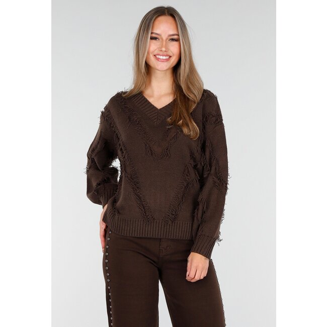 Brauner Pullover mit V-Ausschnitt und Fransen-Details