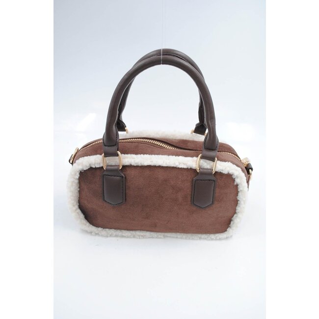 Braune Wildlederhandtasche mit weißem Pelzbesatz und langem Schulterriemen
