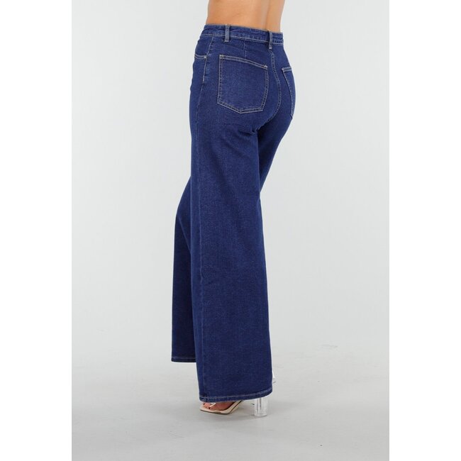 Hoch taillierte Jeans mit weitem Bein in Blau