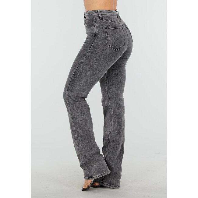 Graue High Waist Straight Leg Stretch Jeans mit dezenter Waschung