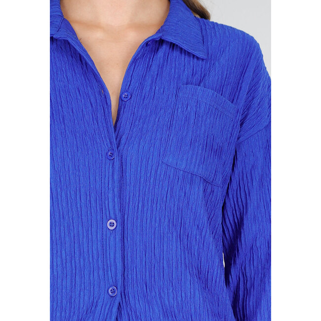 Kobaltblaues zweiteiliges Set mit Stretchbluse und gerader Hose