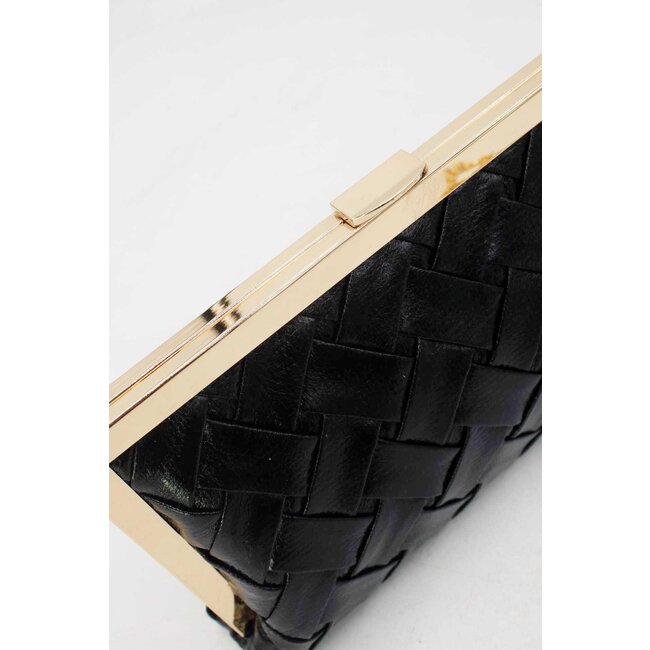 Schwarze geflochtene Clutch aus Kunstleder mit goldenem Rand und abnehmbarer Schulterkette