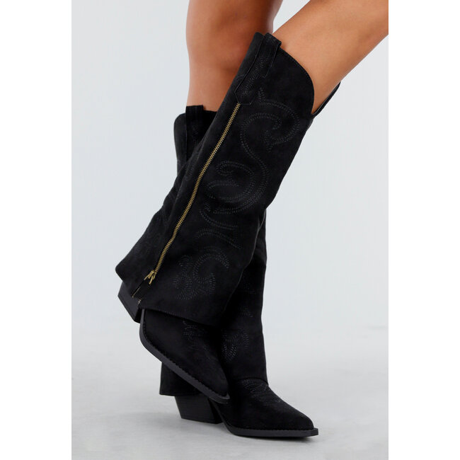 Schwarze Wildleder-Cowboystiefel mit Absatz und Stickdetails