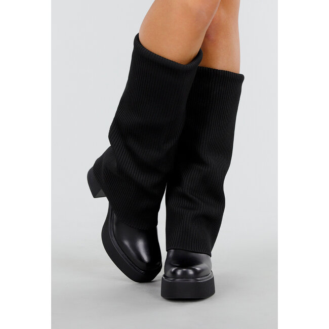Schwarze Plateau-Stiefel mit geripptem Schaft und Blockabsatz