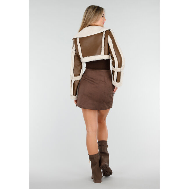 Kurze braune Lederoptik-Jacke mit Kunstfell