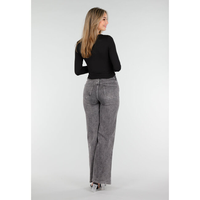 Graue Straight Leg Jeans mit geradem Bein und dezenter Waschung