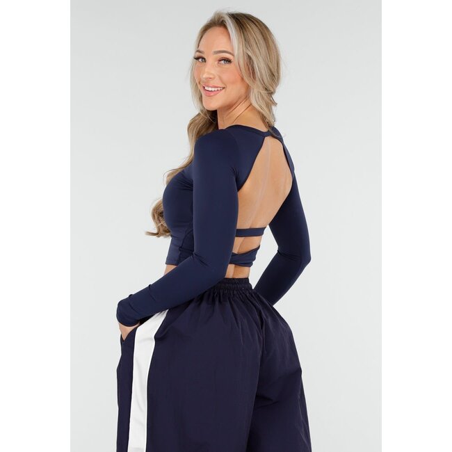 Dunkelblaues Crop Top mit Polstern und offenem Rücken