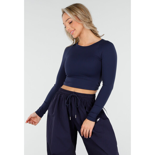 Dunkelblaues Crop Top mit Polstern und offenem Rücken