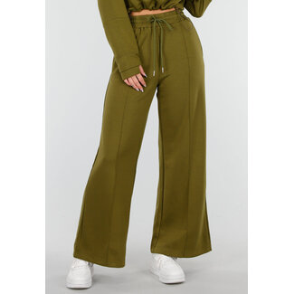 Grüne Lounge-Hose