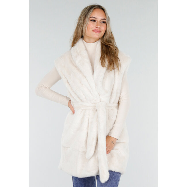 Cremefarbener Faux Fur Bodywarmer mit Gürtel
