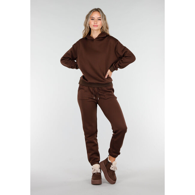 Dunkelbraunes Jogging-Set mit Kapuze und Kordelzug