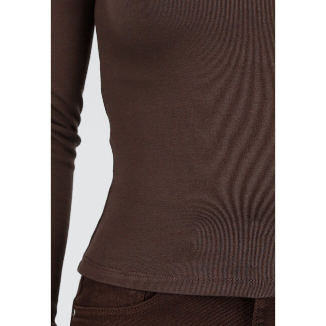 Braunes One-Shoulder-Top mit langen Ärmeln