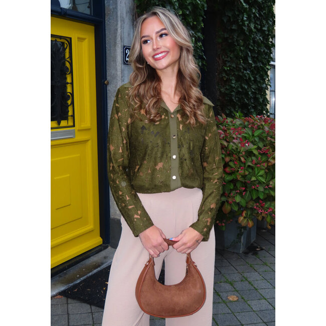 Grüne Spitzenbluse mit langen Ärmeln und Knopfverschluss