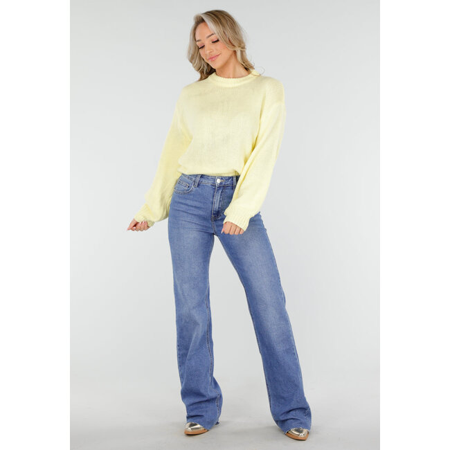 Gelber, grob gestrickter Oversize-Pullover mit Rundhalsausschnitt