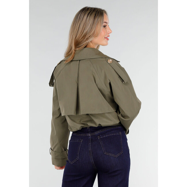 Cropped Trenchcoat Olivgrün mit breitem Revers und doppelter Knopfleiste