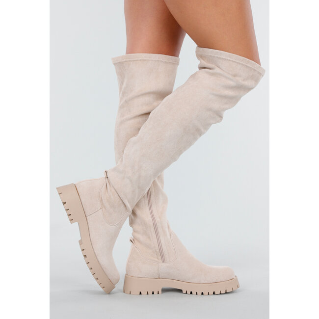 Beige Overknee-Stiefel mit Profilsohle und Wildlederoptik