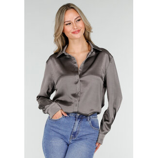 Graue Satinbluse