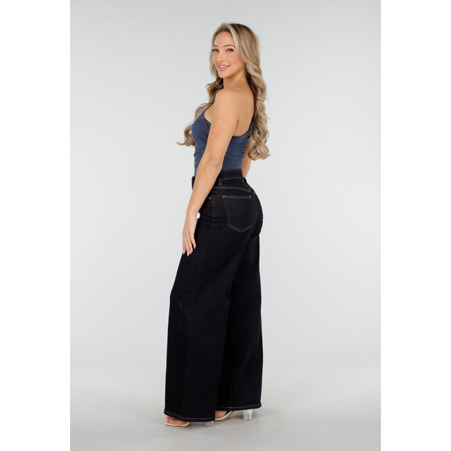 Dunkelblauer One-Shoulder-Body mit Drapierung aus Mesh-Stretch