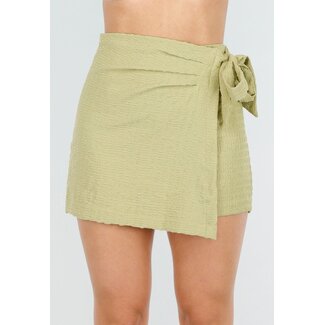 Olivgrüner Skort mit Revers in Leinenoptik