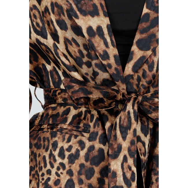 Zweiteiliges Set mit Blazer und Hose im Leopardenmuster