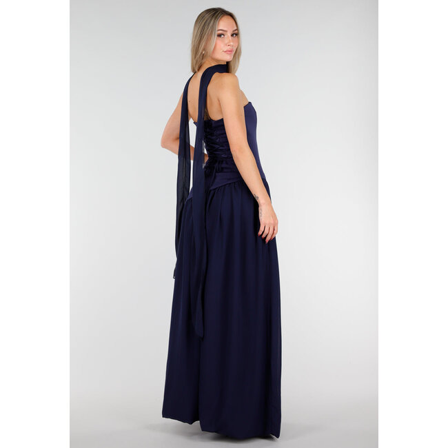 Dunkelblaues trägerloses Maxi-Stretchkleid mit Schlitz und Halstuch