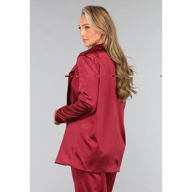 Burgunderfarbener Satin-Blazer