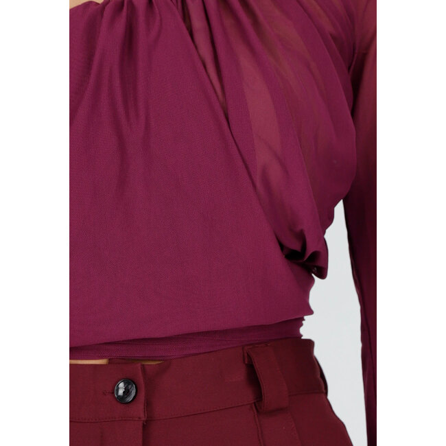 Lila One-Shoulder-Top mit abnehmbaren Ärmeln und Stretch