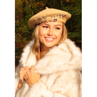 Baskenmütze mit Glitzersteinen