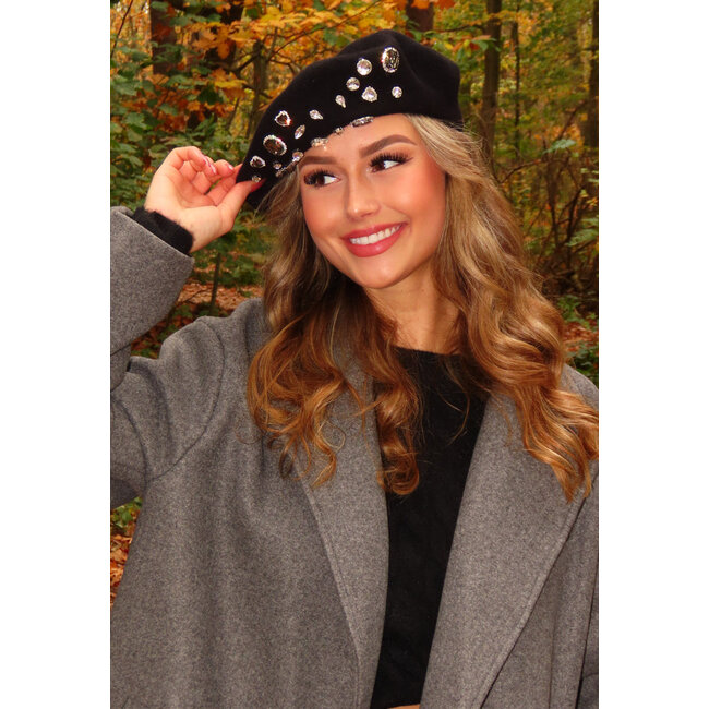 Baskenmütze mit Glitzersteinen