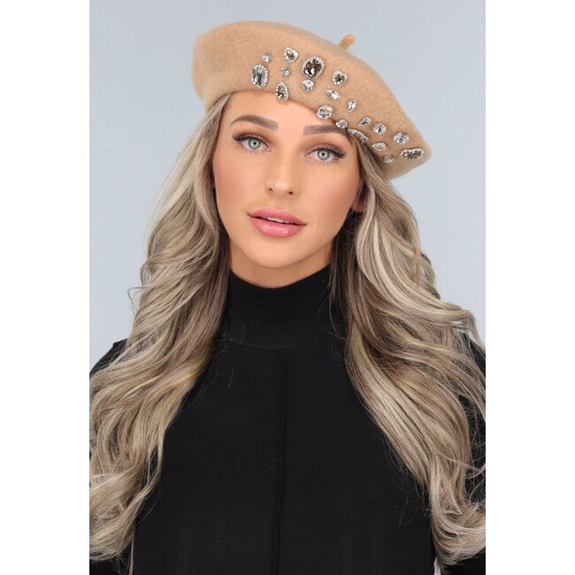 Baskenmütze mit Glitzersteinen