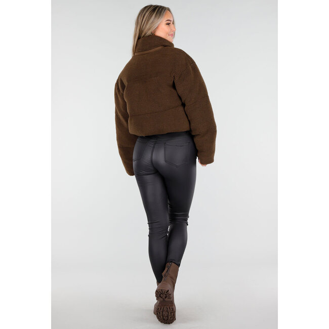 Braune Teddy-Daunenjacke mit hohem Kragen und Kapuze