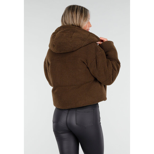 Braune Teddy-Daunenjacke mit hohem Kragen und Kapuze