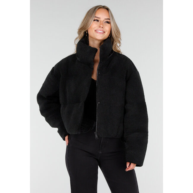 Schwarze Teddyjacke mit Kapuze und Reißverschluss