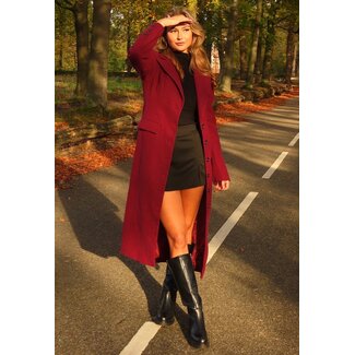 Chic Layers in Bordeaux