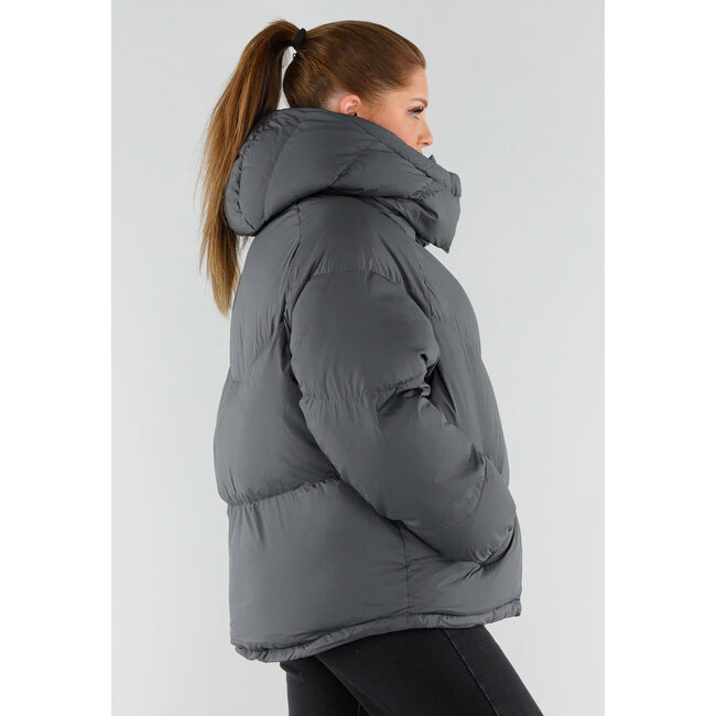 Dunkelgraue Daunenjacke mit Kapuze