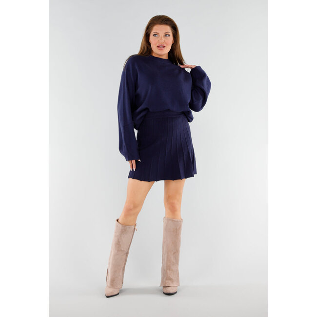 Beigefarbene Stiefel im Wildleder-Look mit Schlitz und Absatz