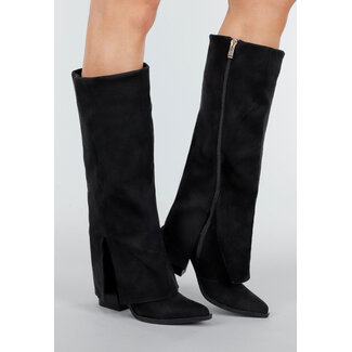 Schwarze Wildlederstiefel