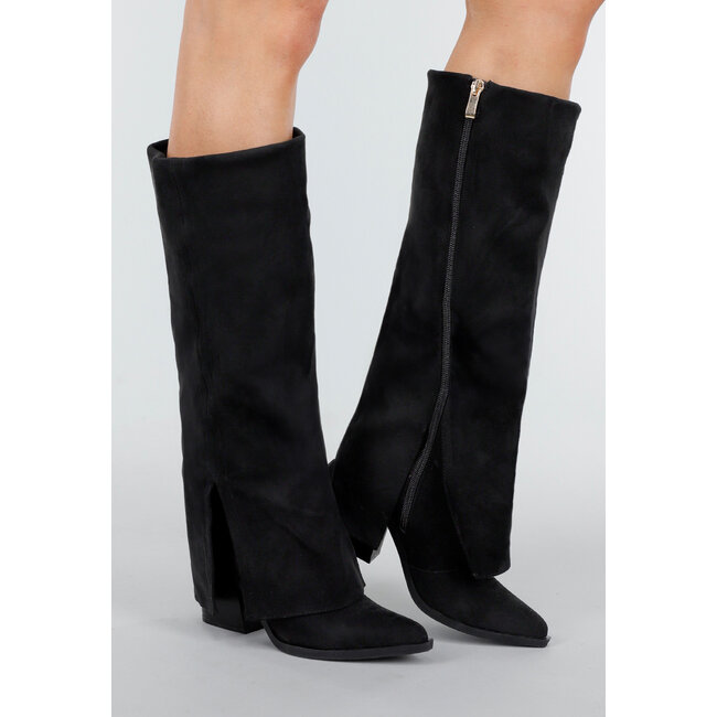 Schwarze Wildlederstiefel